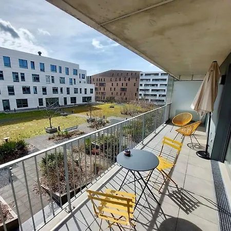 First Modern Studio/ Balcony/ Free Car Park/ 2p Metz