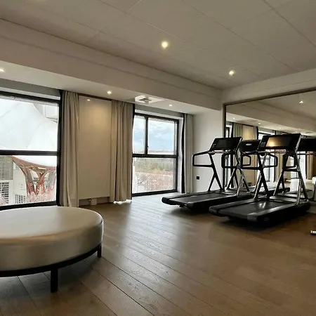 First Modern Studio/ Balcony/ Free Car Park/ 2p Metz