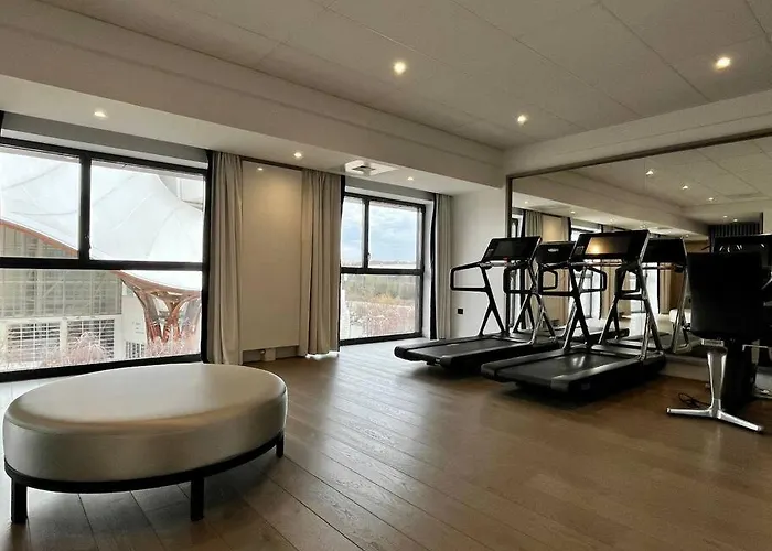 First Modern Studio/ Balcony/ Free Car Park/ 2p Metz